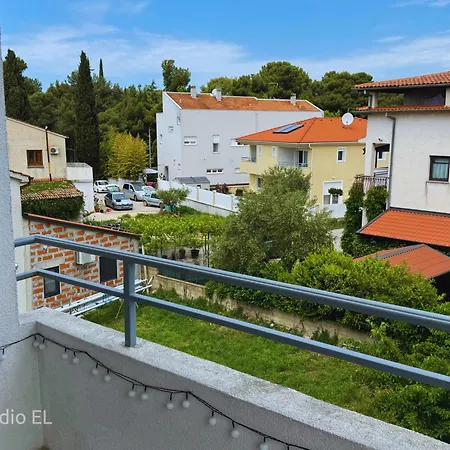 Apartments Ali & El - Perfect For Couples Rovinj Exterior photo